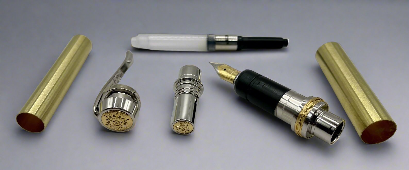 Limited Edition Jr Statesman II Fountain Fantastic Feathers Pens