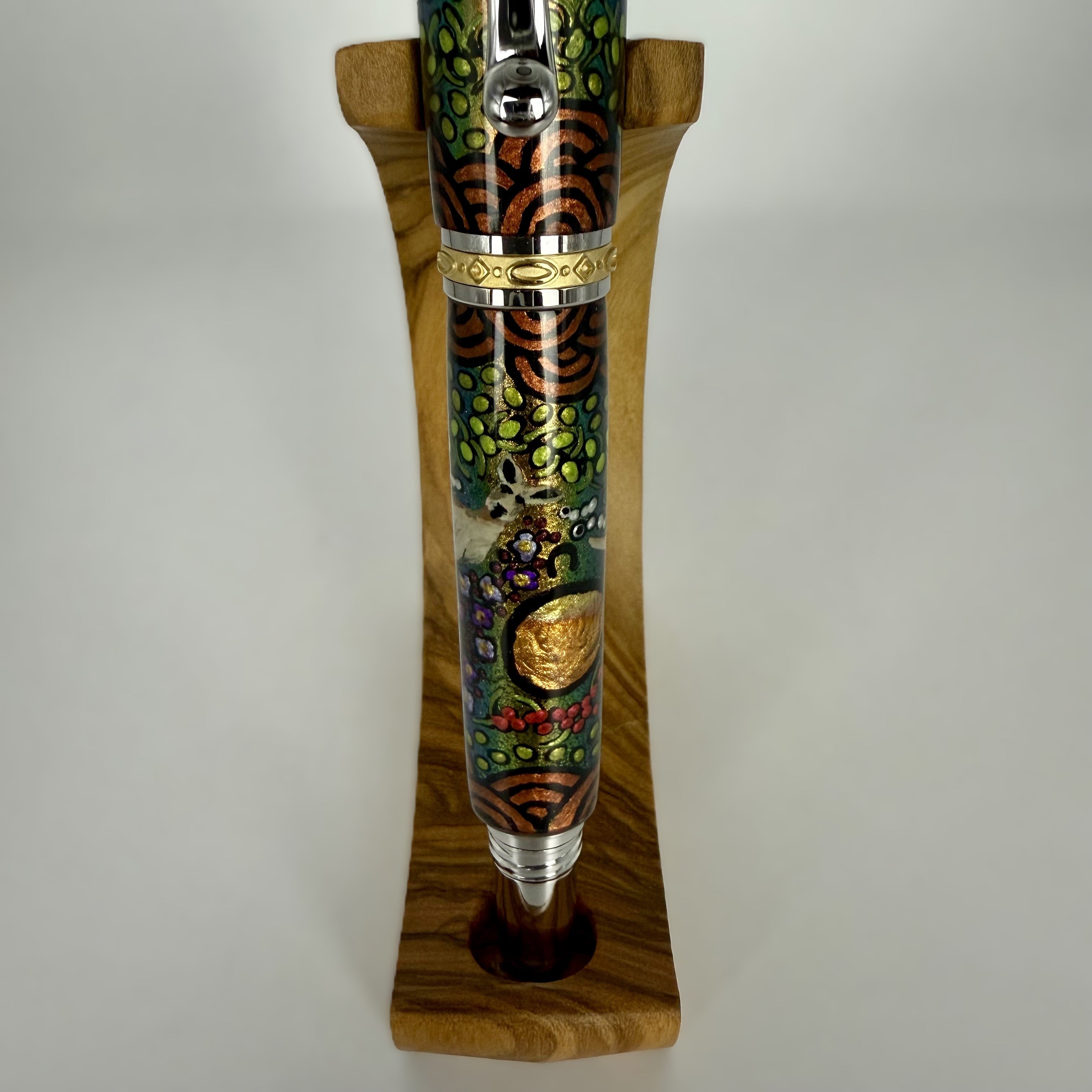 Jr Statesman II Postable Fountain Pen with Hand painted Aboriginal Art