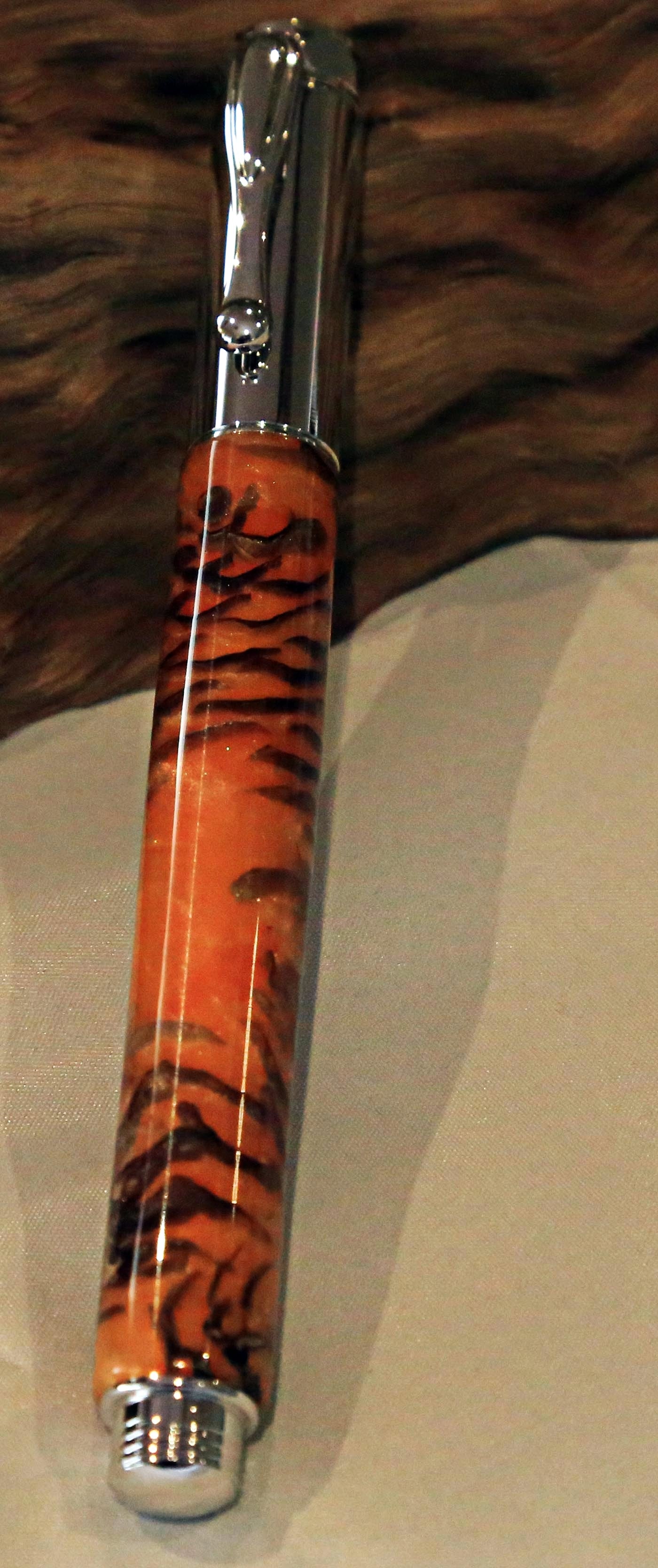 Com Rollerball Postable Mini Pine cone Pens