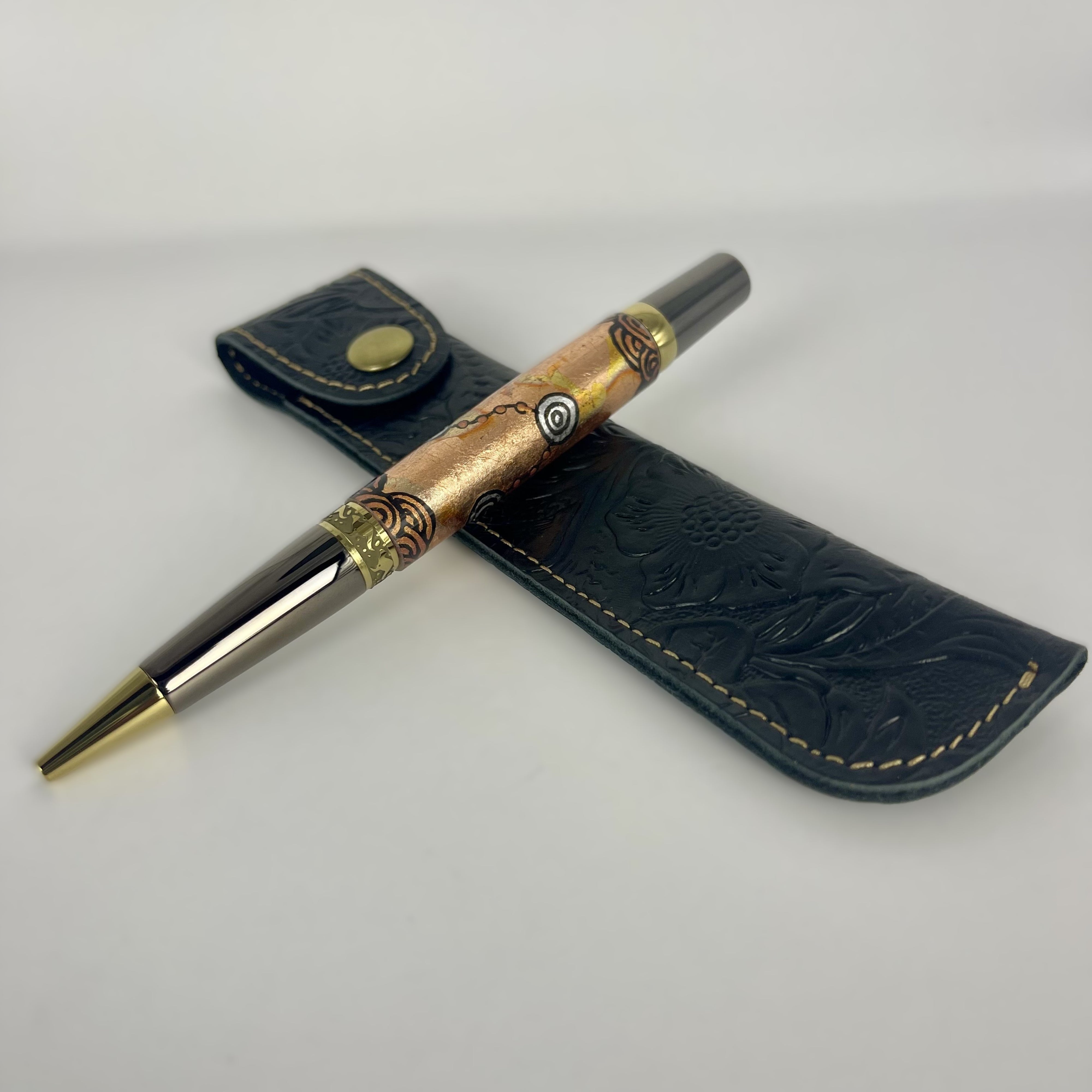 Executive Sierra Australiana Ball point Hand painted Aboriginal Art Pen with Kangaroo band