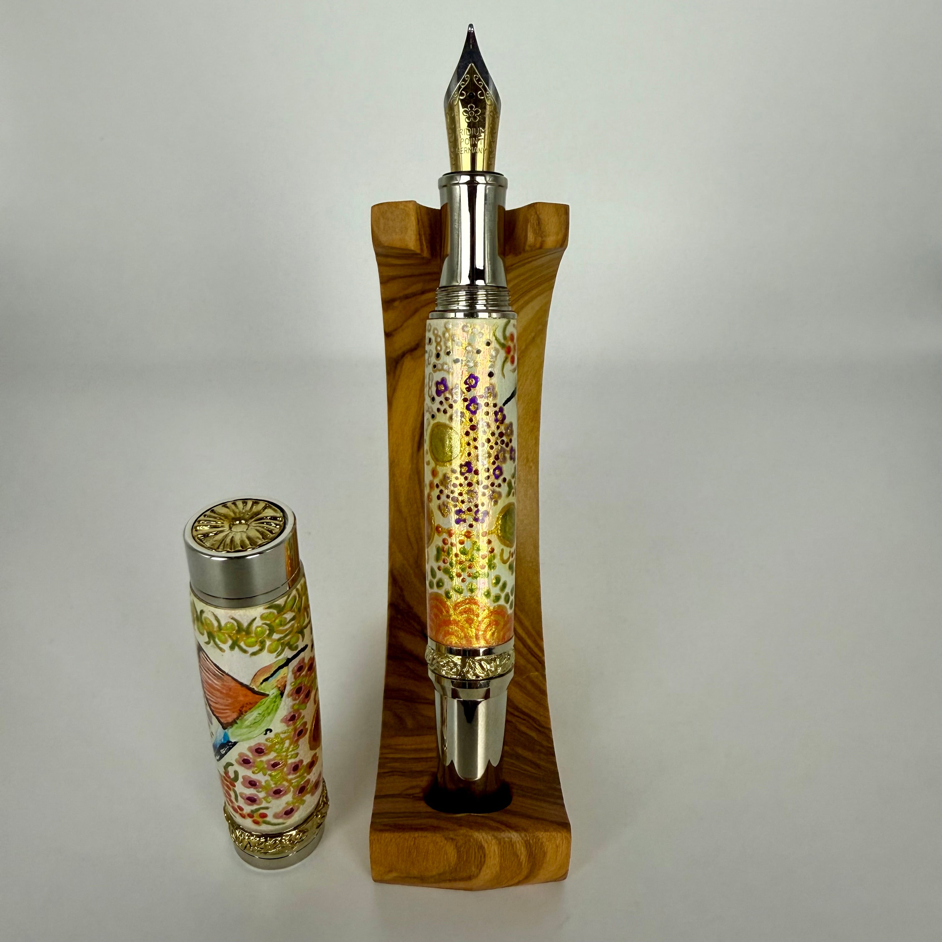 RH Aboriginal Hand painted Art Fountain Pens
