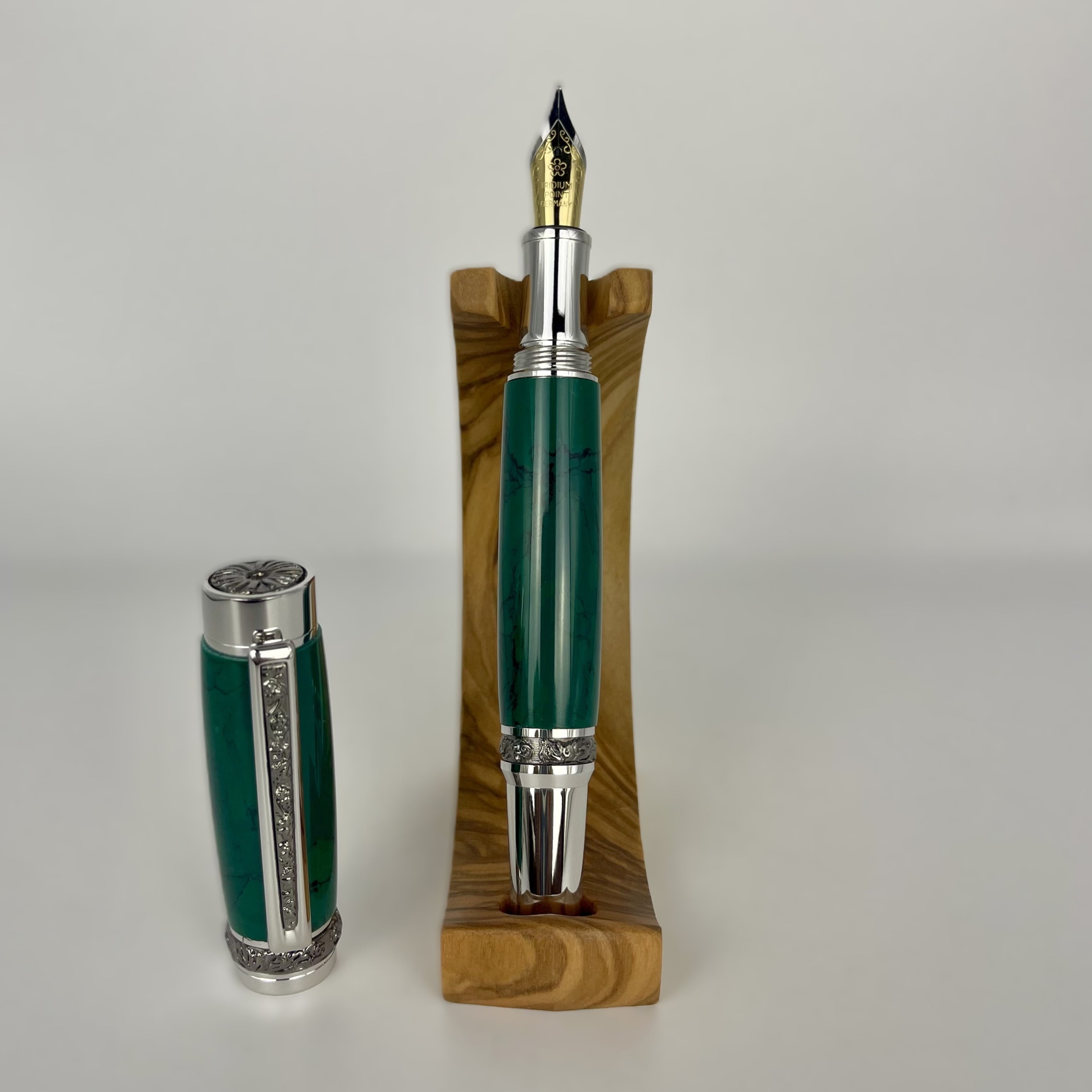 RH Fountain True Stone Pen